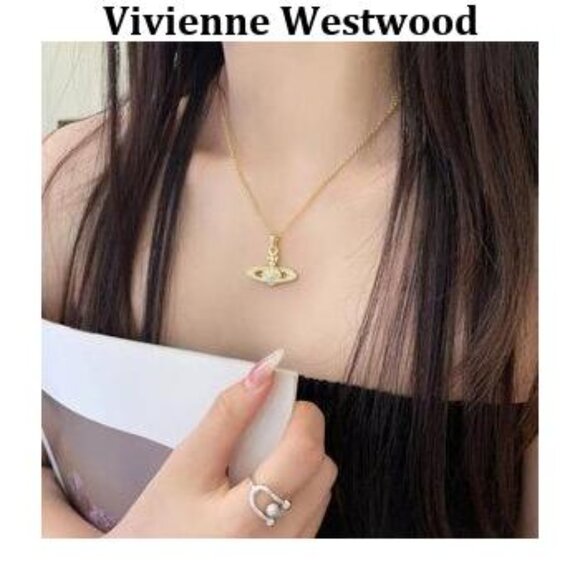 Vivienne Westwood Pearl Necklace - Picture 2 of 2